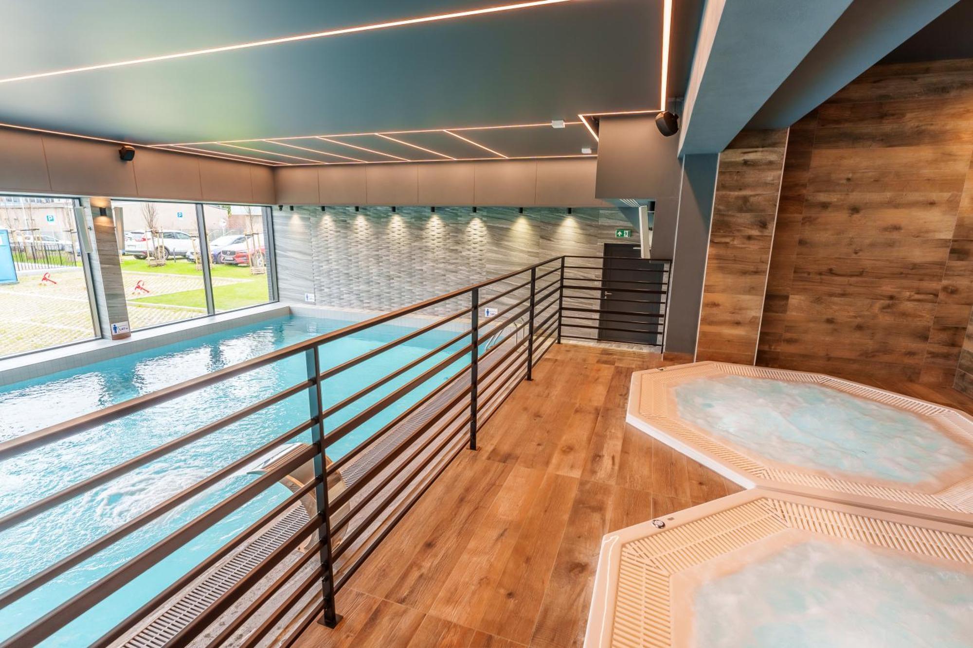 Faro Apartamenty Kasprowicza 20 Basen W Cenie Schwimmbad Im Preis Kolobrzeg Exterior photo